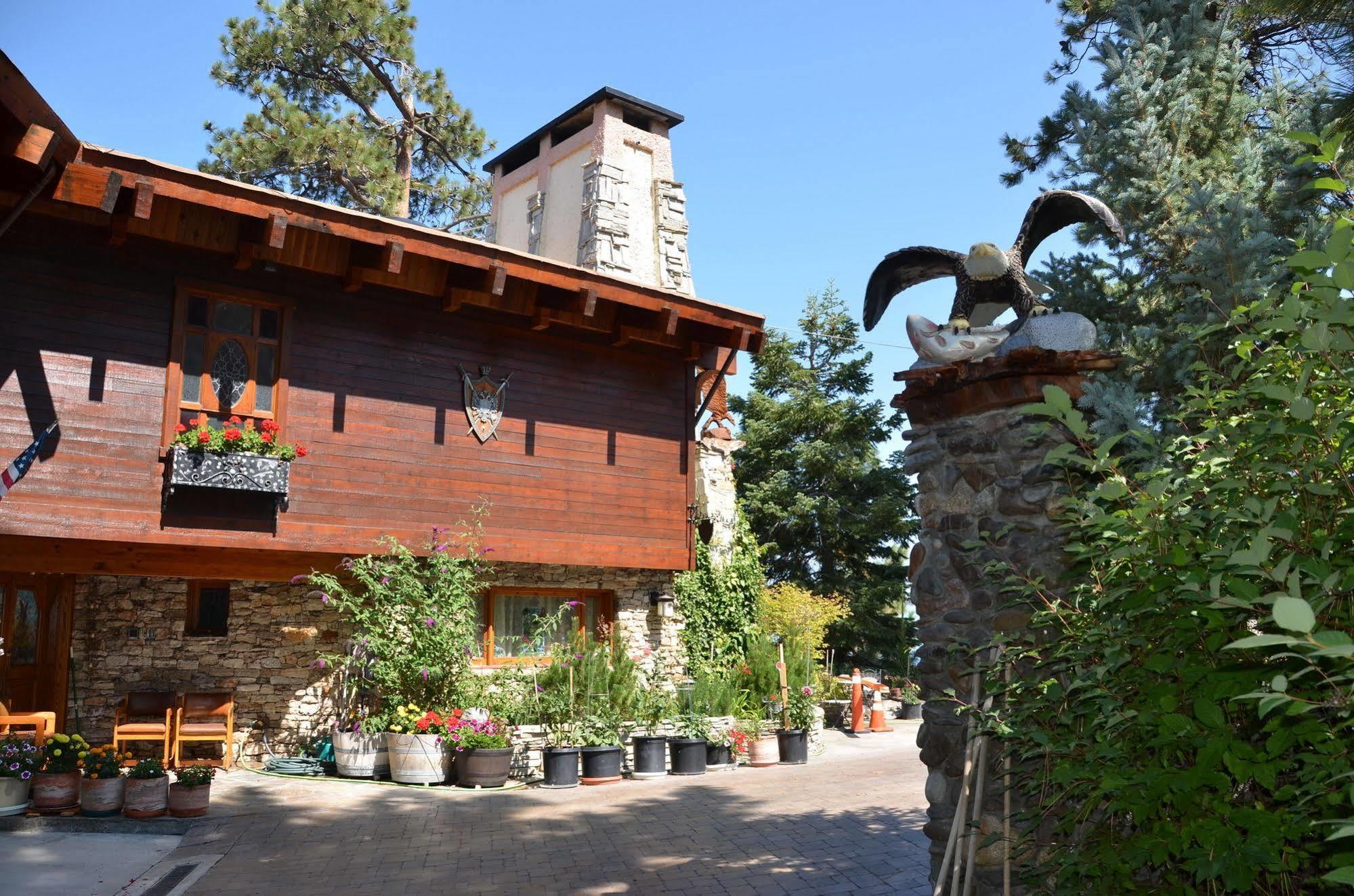 Where Eagles Fly Bed & Breakfast Elk Point Екстериор снимка