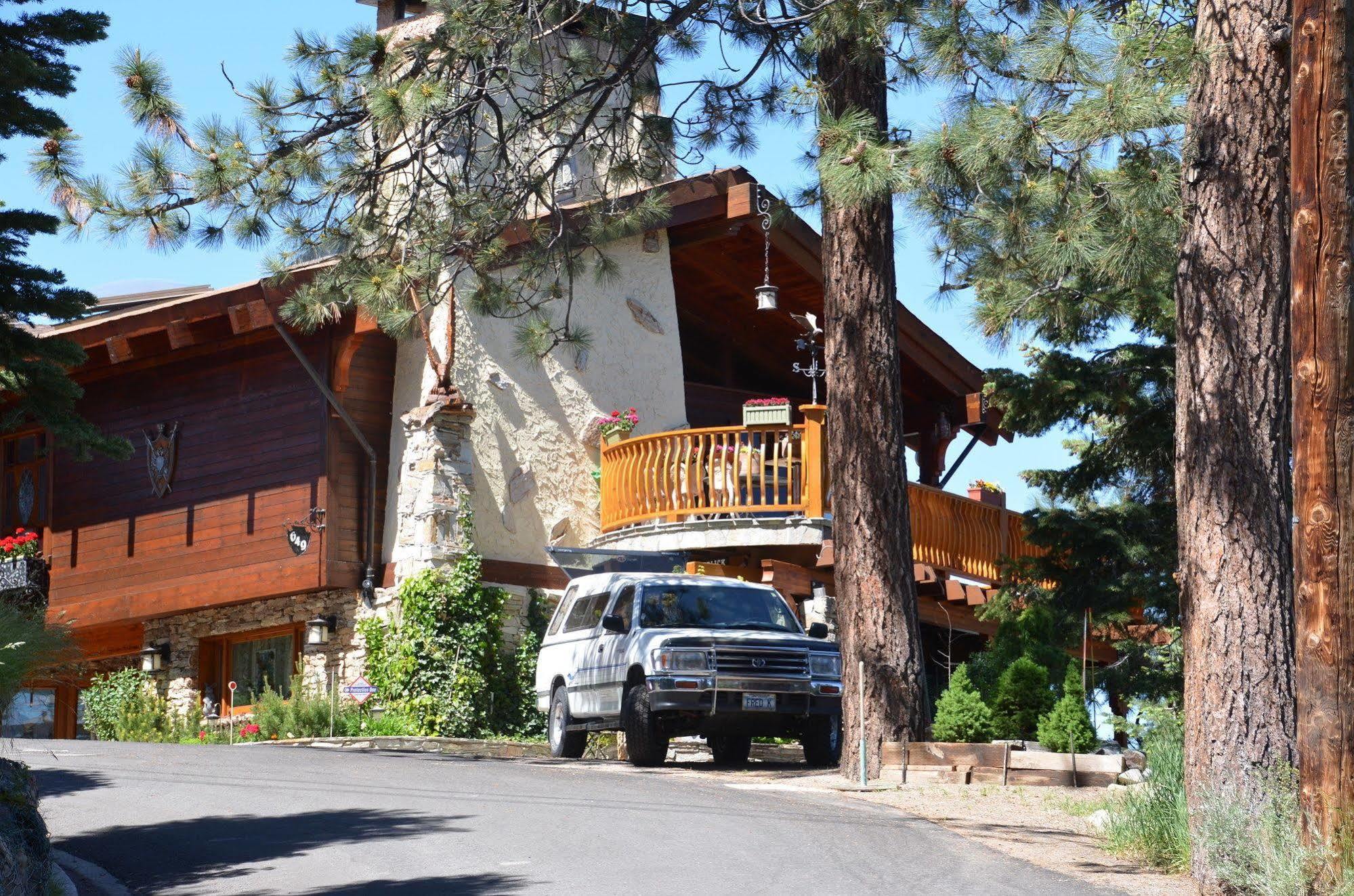 Where Eagles Fly Bed & Breakfast Elk Point Екстериор снимка