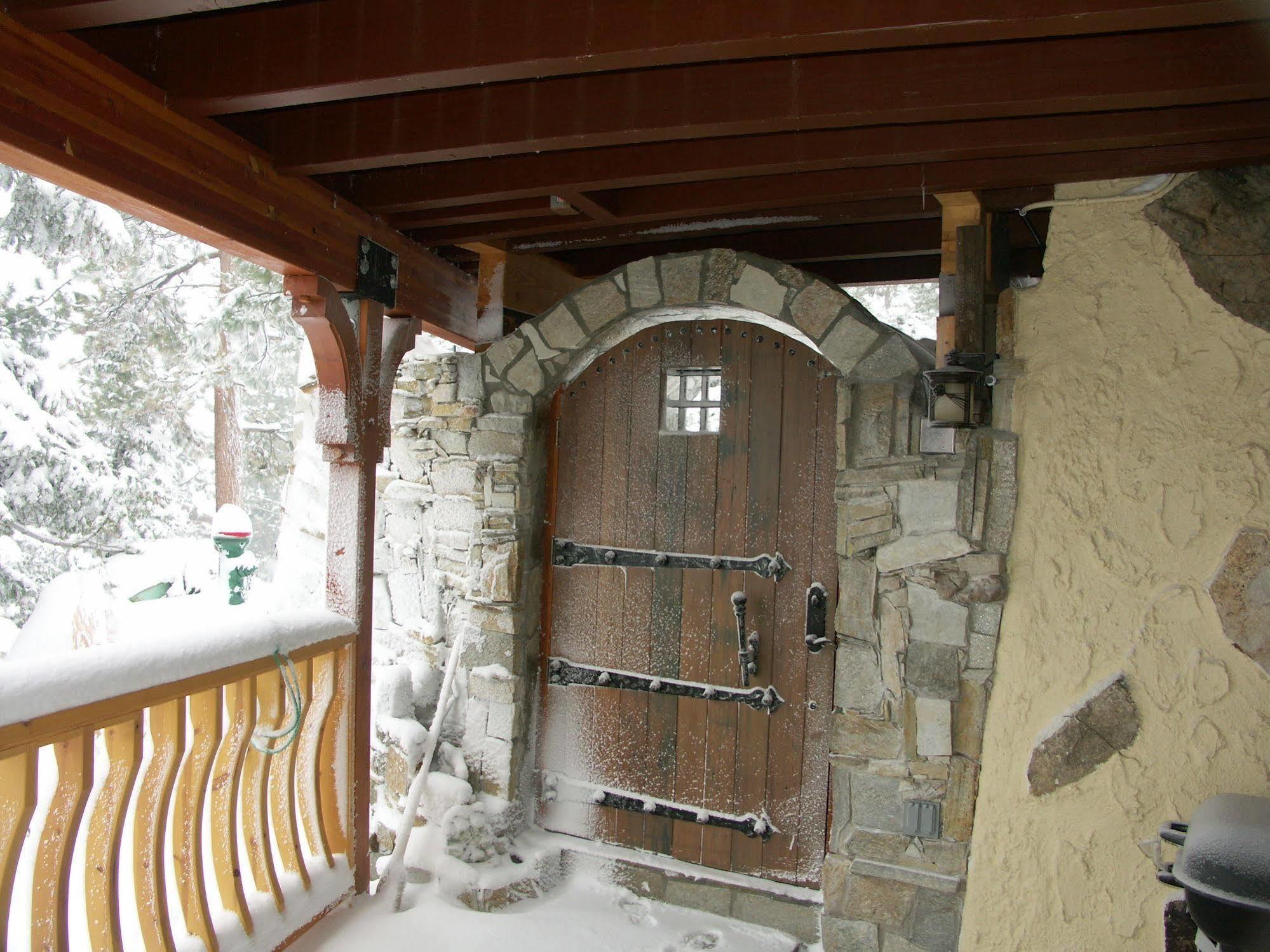 Where Eagles Fly Bed & Breakfast Elk Point Екстериор снимка